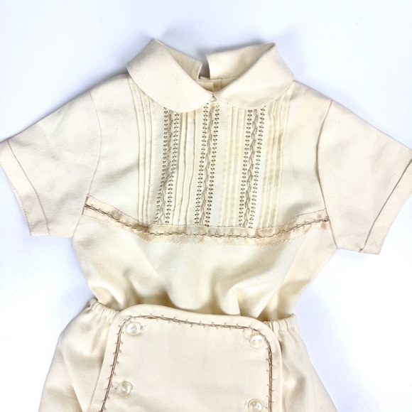 VINTAGE 1970s Baby Sz 6 Months Ivory Cottage Button Classic Bobby Suit One Piece - Picture 2 of 10
